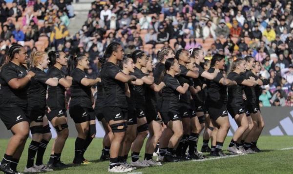 Сборная Новой Зеландии выиграла женский аналог Кубка Бледислоу
